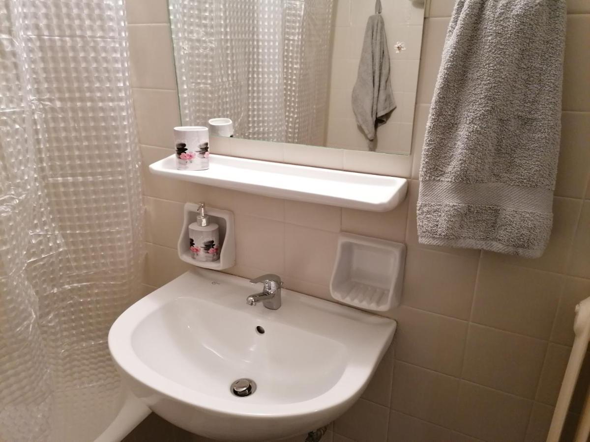 Pagrati Nest Apartment Атина Екстериор снимка